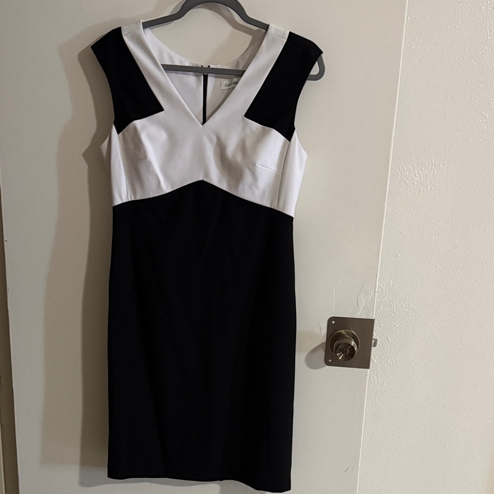 Calvin Klein Black and White V-Neck Midi Dress